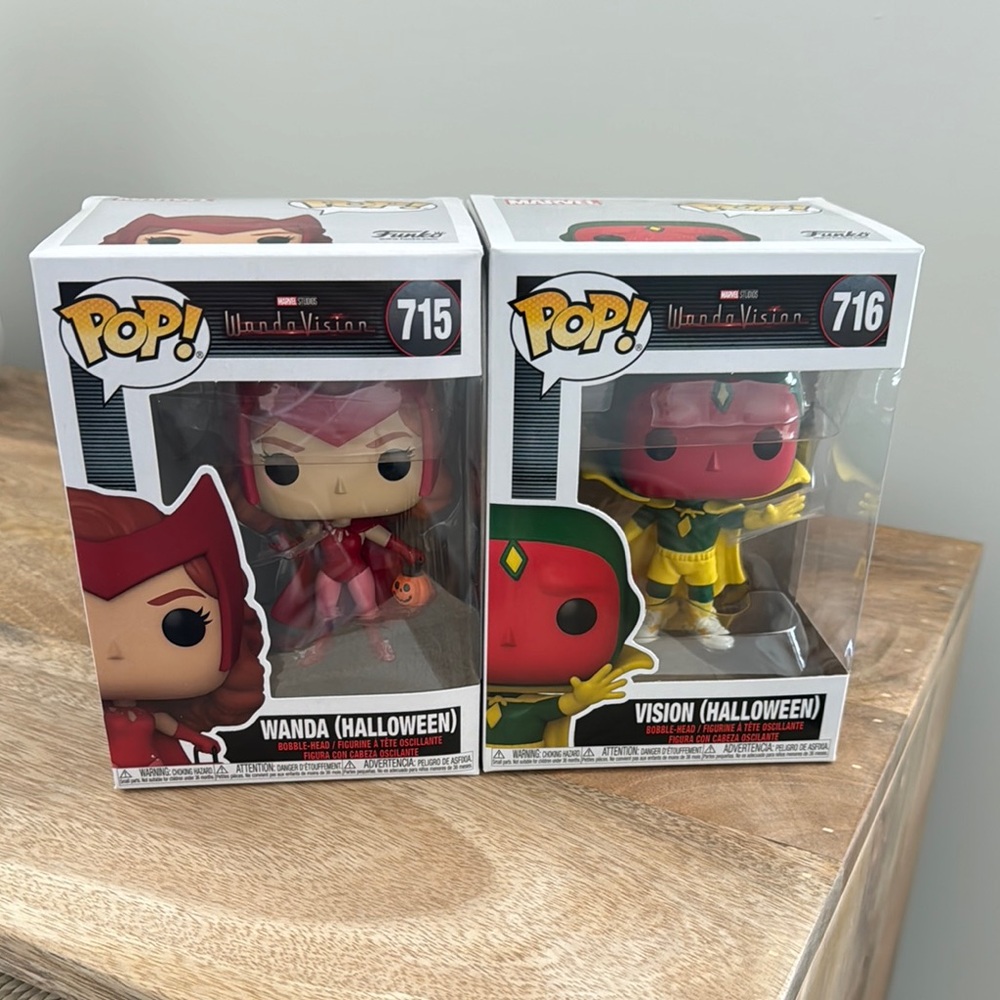Funko Pop! Marvel WandaVision Set - Wanda and Vision (Halloween)